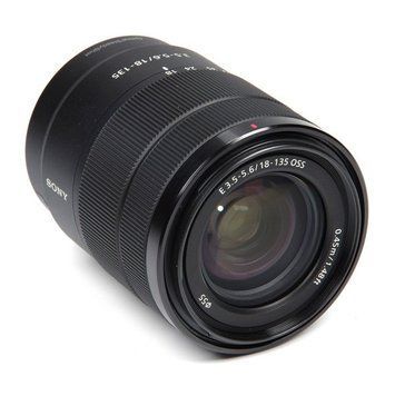 Объектив Sony E 18-135 mm f/3.5-5.6 OSS (SEL18135.SYX) 356820 фото